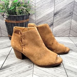 Lucky Brand booties